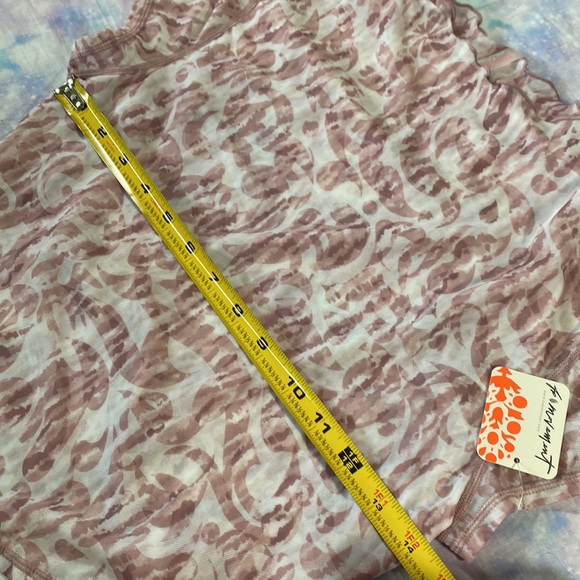 🧼[ Free People ] Movement See You Through Yoga Set in Blush - Picture 12 of 16